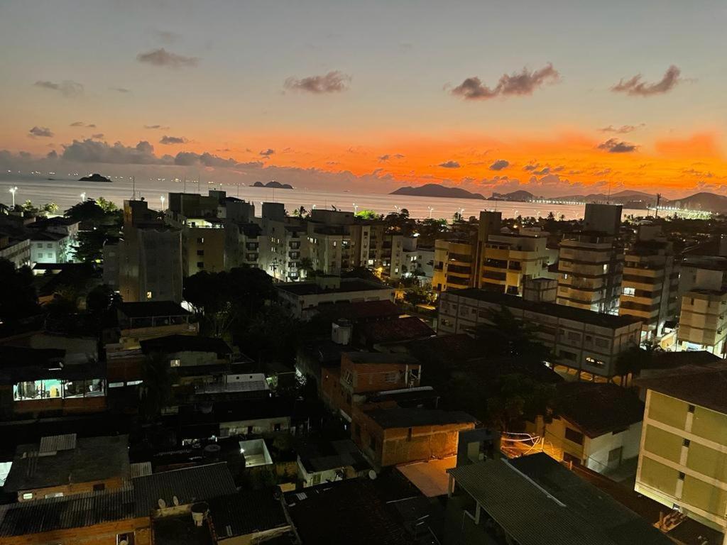 Apto Luxuoso Praia Da Enseada 과루자 외부 사진